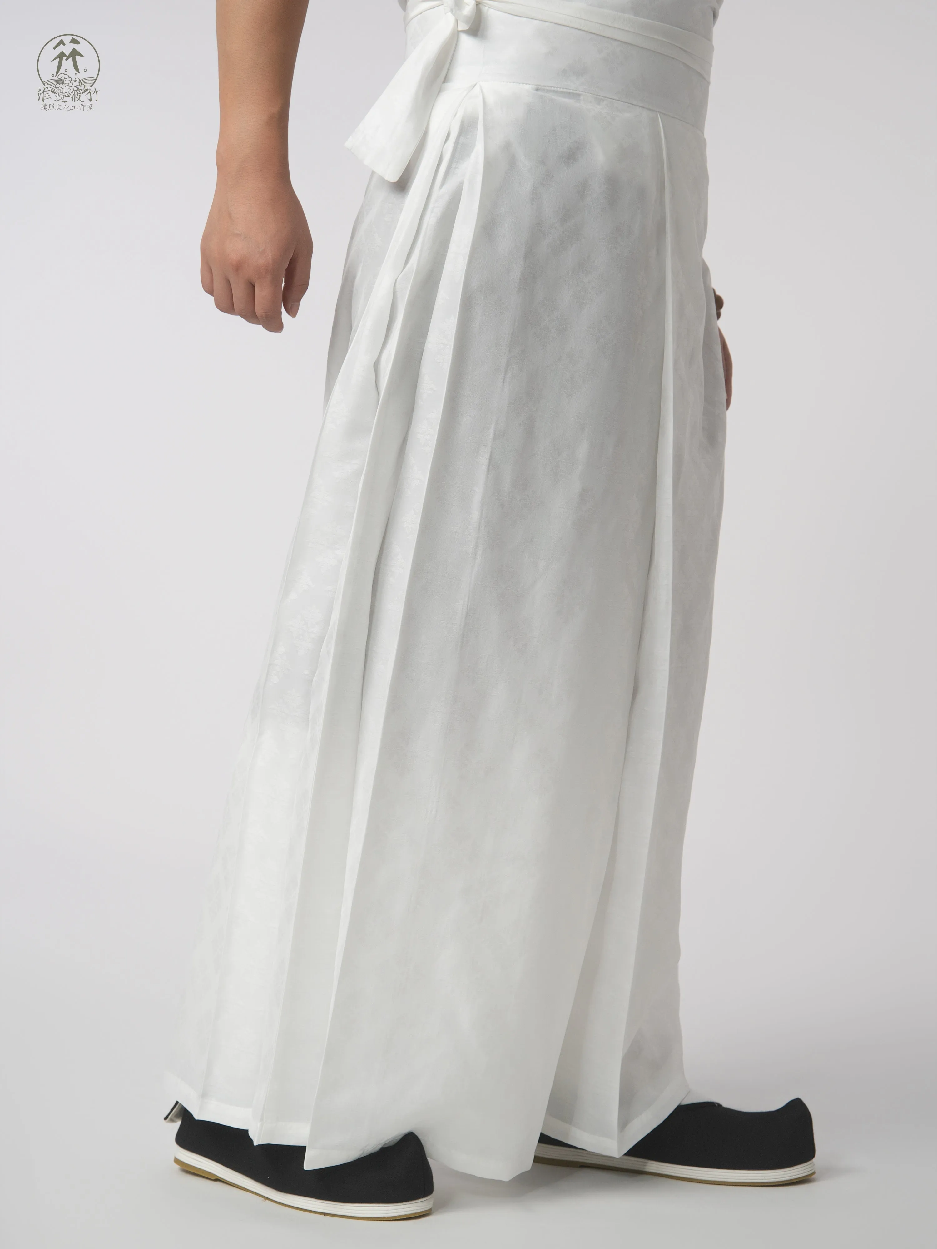 Kuo Tui 阔腿 Wide Leg Men's Song Dynasty Hedangku Open-Crotch Pants