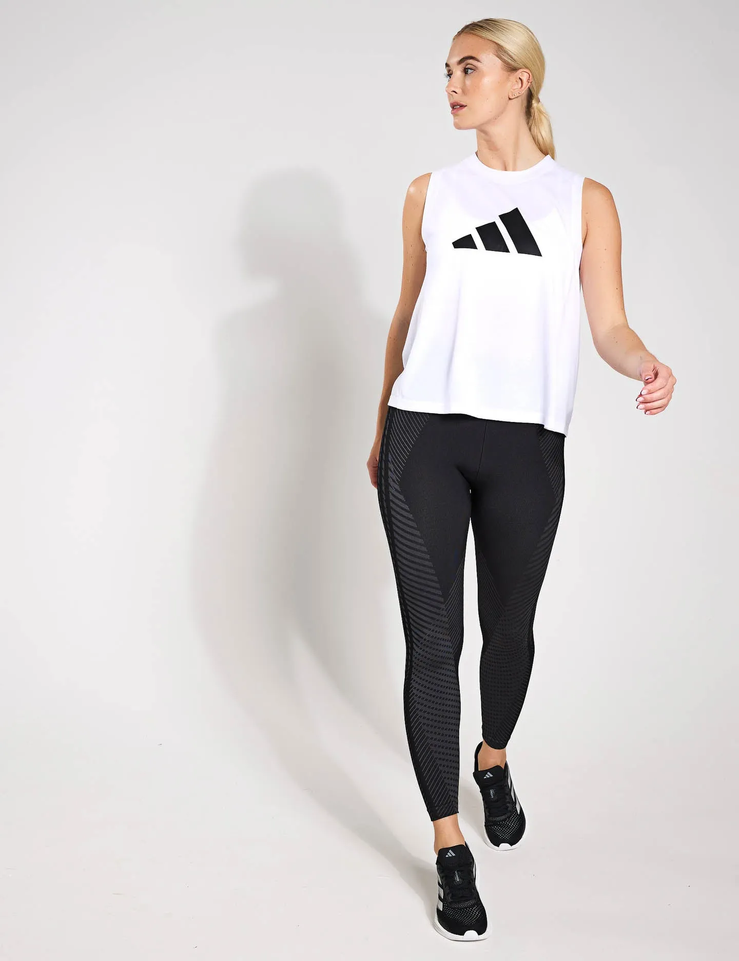 Train Essentials Big Performance Logo Training Tank Top - White/Black